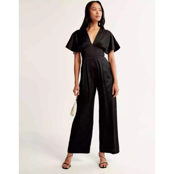 Abercrombie & Fitch Pants - NWT Abercrombie & Fitch Angel Sleeve Satin Jumpsuit Black XSP X-Small Petite